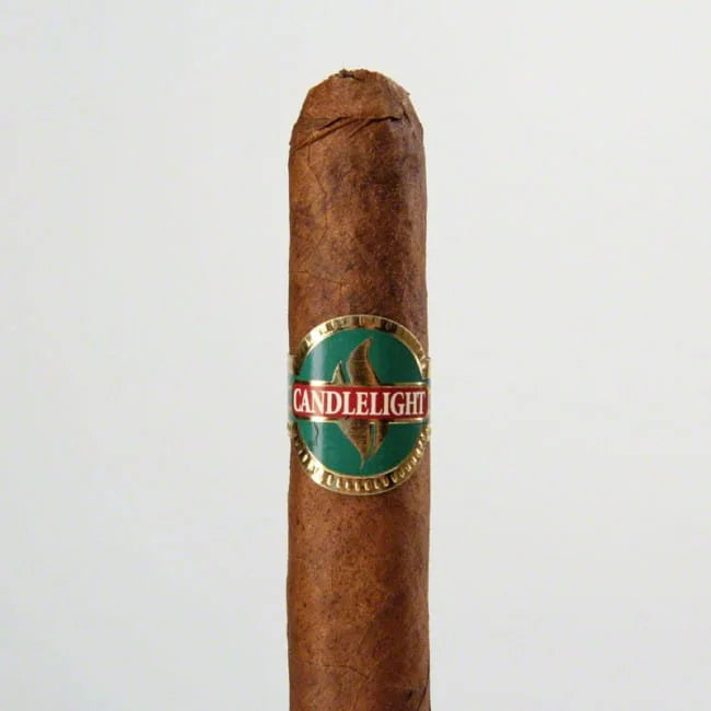 Brasil Cigar with 'Candlelight' label on a light gray background